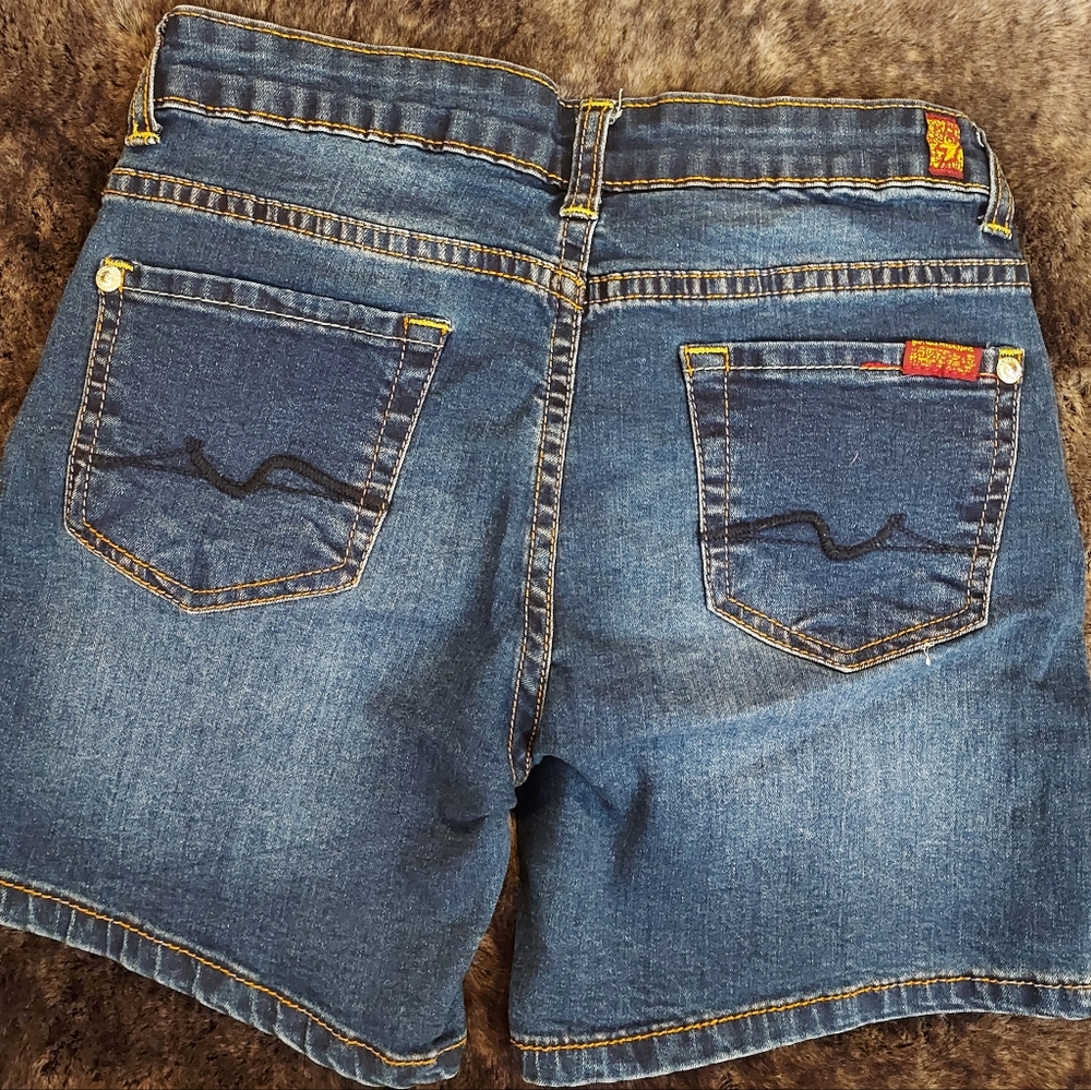 Youth Girls ~ 7 For All Mankind ~ Distressed Jean Shorts 💕